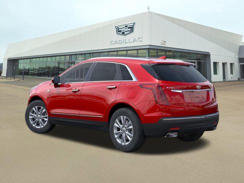 New 2026 Cadillac XT5 Luxury w/ LPO, Floor Liner Package image 3