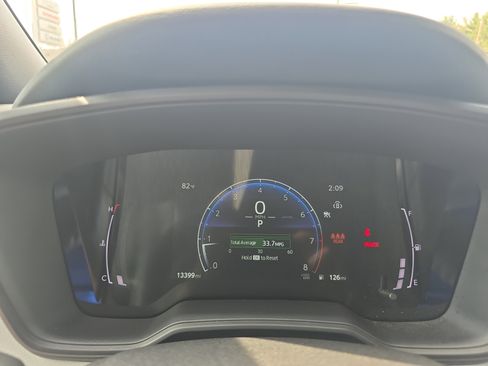 Used 2025 Toyota Corolla FX w/ Convenience Package FWD image 22