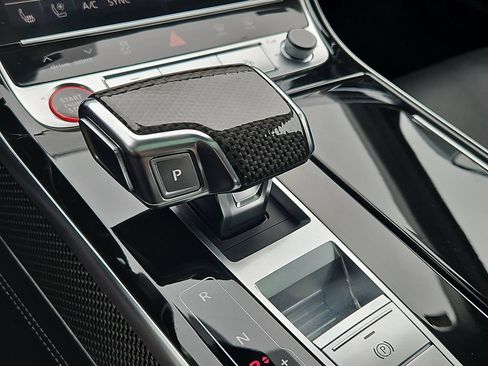 Certified 2023 Audi S8 AWD/4WD image 33