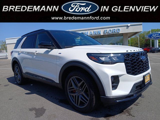 Certified 2025 Ford Explorer ST-Line w/ Premium Package AWD/4WD image 1