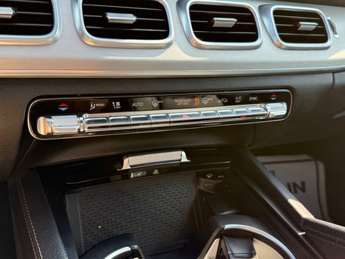 Used 2020 Mercedes-Benz GLE 350 4MATIC image 31