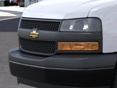 New 2026 Chevrolet Express 2500 w/ Driver Convenience Package RWD image 26