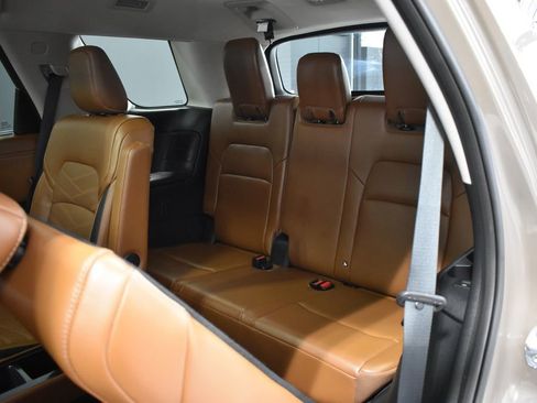 Certified 2023 Nissan Pathfinder Platinum AWD/4WD image 37