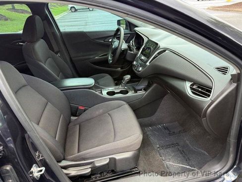 Used 2023 Chevrolet Malibu LS FWD image 10