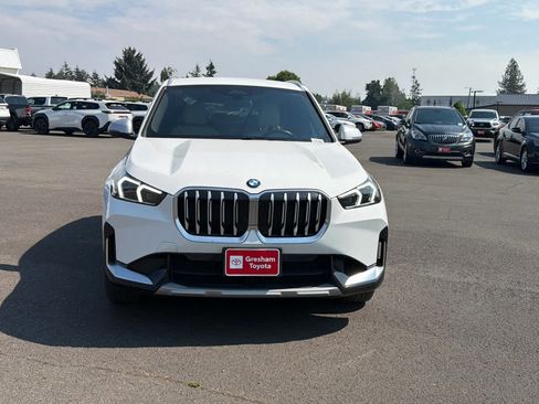 Used 2023 BMW X1 xDrive28i w/ Convenience Package AWD/4WD image 5