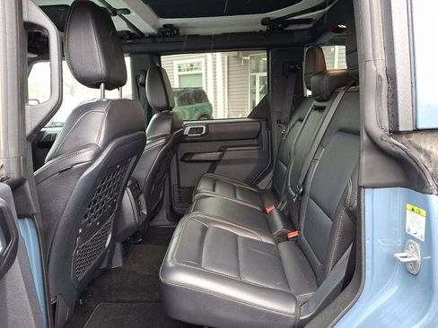 Certified 2025 Ford Bronco Badlands image 11