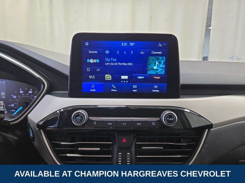 Used 2020 Ford Escape SE AWD/4WD image 17