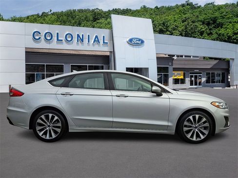 Certified 2019 Ford Fusion SE image 7