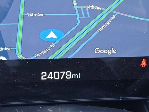 Used 2025 Chevrolet Equinox LT image 19