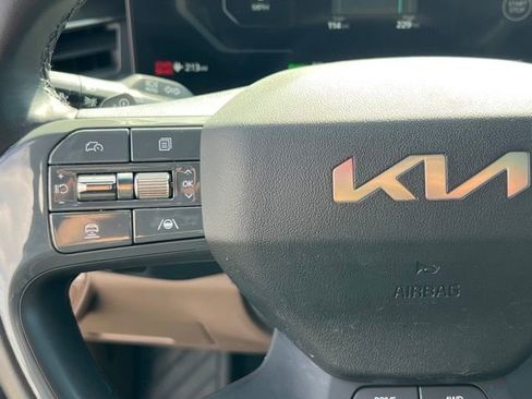 Used 2024 Kia EV9 GT-Line image 24