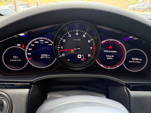 Certified 2023 Porsche Cayenne AWD/4WD image 17