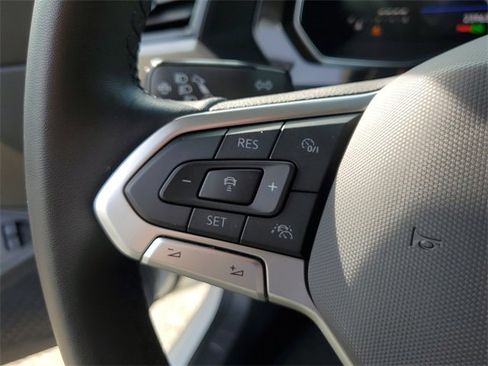 Certified 2023 Volkswagen Jetta SE image 26