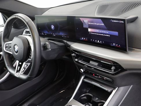 Certified 2025 BMW 330i xDrive Sedan w/ M Sport Package image 22