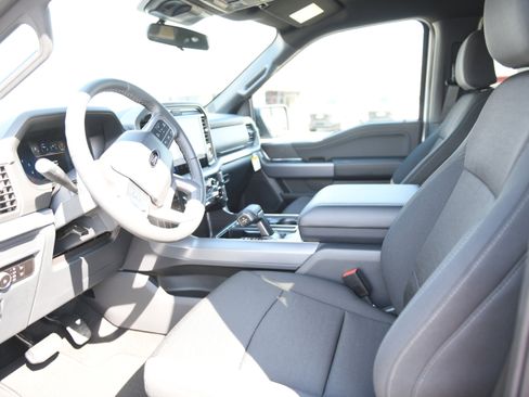 New 2026 Ford F150 XLT w/ XLT Black Appearance Package image 20