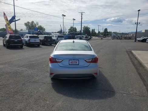Used 2014 Hyundai Sonata GLS w/ Popular Equipment Group 2 FWD image 7