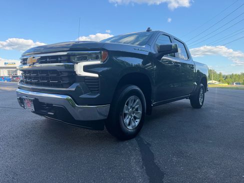 Used 2025 Chevrolet Silverado 1500 LT AWD/4WD image 8