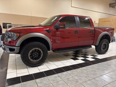 Used 2014 Ford F150 Raptor w/ Equipment Group 801A Luxury image 12