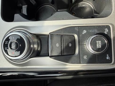 Used 2022 Ford Explorer ST w/ Equipment Group 401A image 18