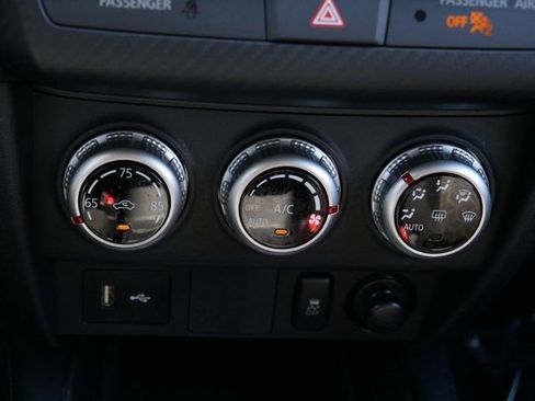 Used 2025 Mitsubishi Outlander Sport ES AWD/4WD image 22