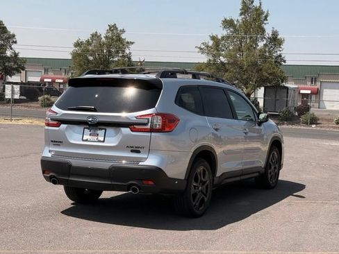 Used 2025 Subaru Ascent Bronze Edition AWD/4WD image 6