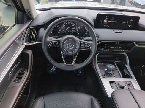 Used 2026 MAZDA CX-90 3.3 Turbo w/ Preferred Package AWD/4WD image 17