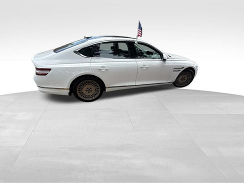 Used 2022 Genesis G80 2.5T w/ Advanced Package AWD/4WD image 5