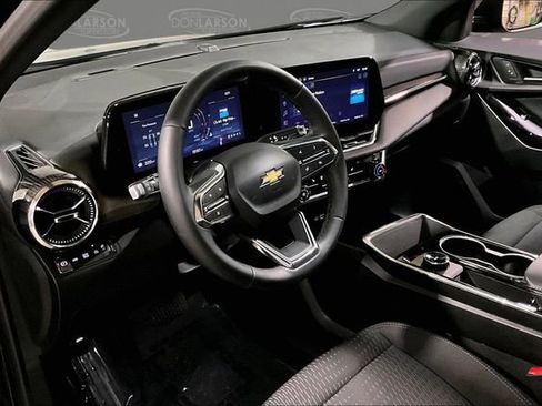 Used 2026 Chevrolet Equinox LT image 17