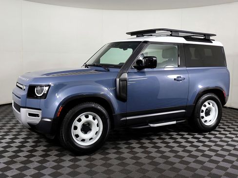 Used 2023 Land Rover Defender 90 S image 90