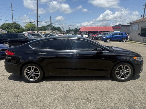 Used 2020 Ford Fusion SEL image 5