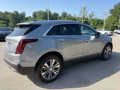 Used 2026 Cadillac XT5 Premium Luxury w/ Driver Assist Package AWD/4WD image 4