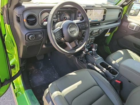 New 2026 Jeep Gladiator Mojave AWD/4WD image 12