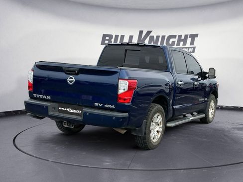 Used 2019 Nissan Titan SV w/ SV Convenience Package AWD/4WD image 5