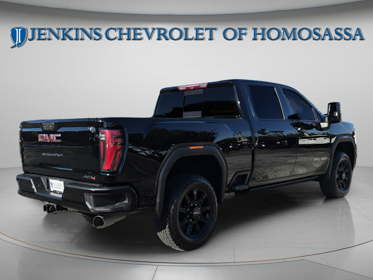 Used 2024 GMC Sierra 2500 AT4 w/ AT4 Premium Plus Package AWD/4WD image 5