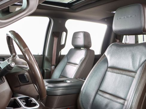 Used 2020 GMC Sierra 2500 Denali w/ Denali Ultimate Package image 27