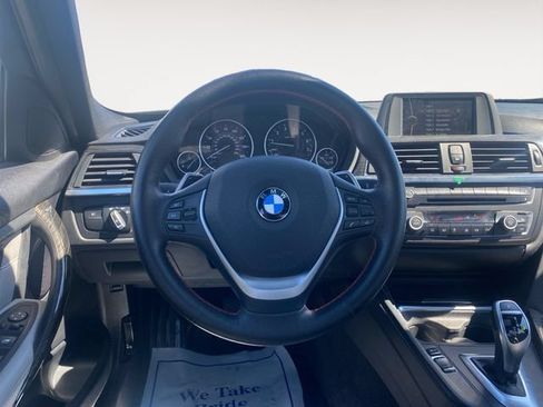 Used 2013 BMW 328i xDrive Sedan AWD/4WD image 12