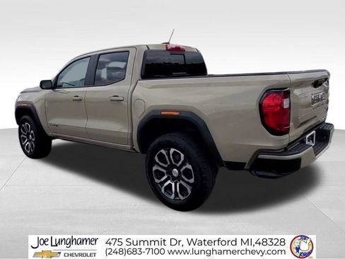 Certified 2023 GMC Canyon AT4 w/ AT4 Premium Package AWD/4WD image 7