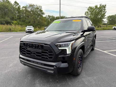 Used 2025 Toyota Sequoia TRD Pro AWD/4WD image 2