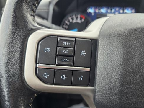 Used 2022 Ford Expedition XLT image 29