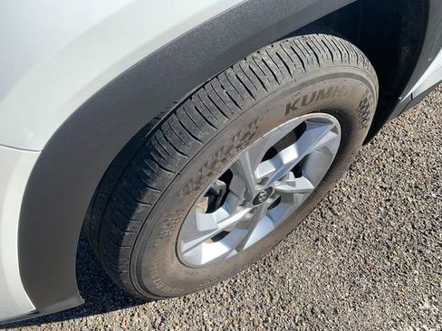 Used 2023 Hyundai Tucson SEL AWD/4WD image 2