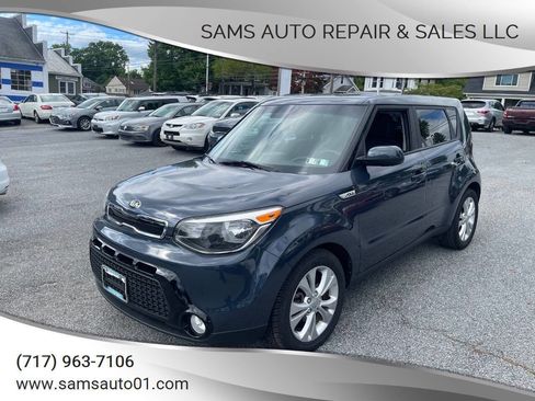 Used 2016 Kia Soul + FWD image 1