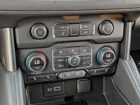 Certified 2024 Chevrolet Tahoe LT AWD/4WD image 9
