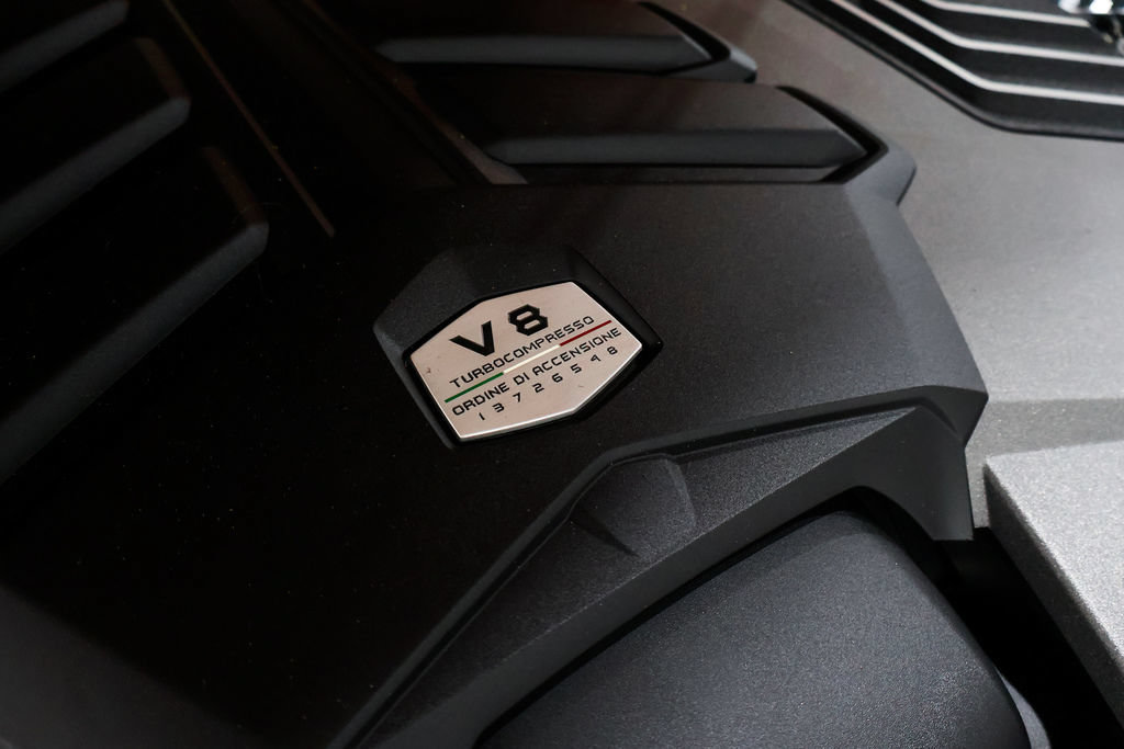 Used 2021 Lamborghini Urus AWD/4WD image 63