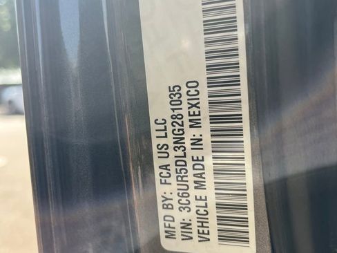 Used 2022 RAM 2500 Big Horn w/ Night Edition AWD/4WD image 18