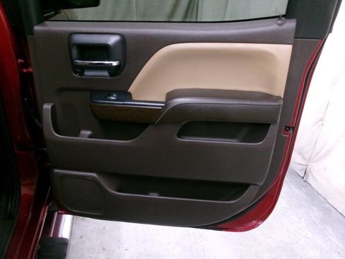 Used 2018 GMC Sierra 1500 Denali image 33