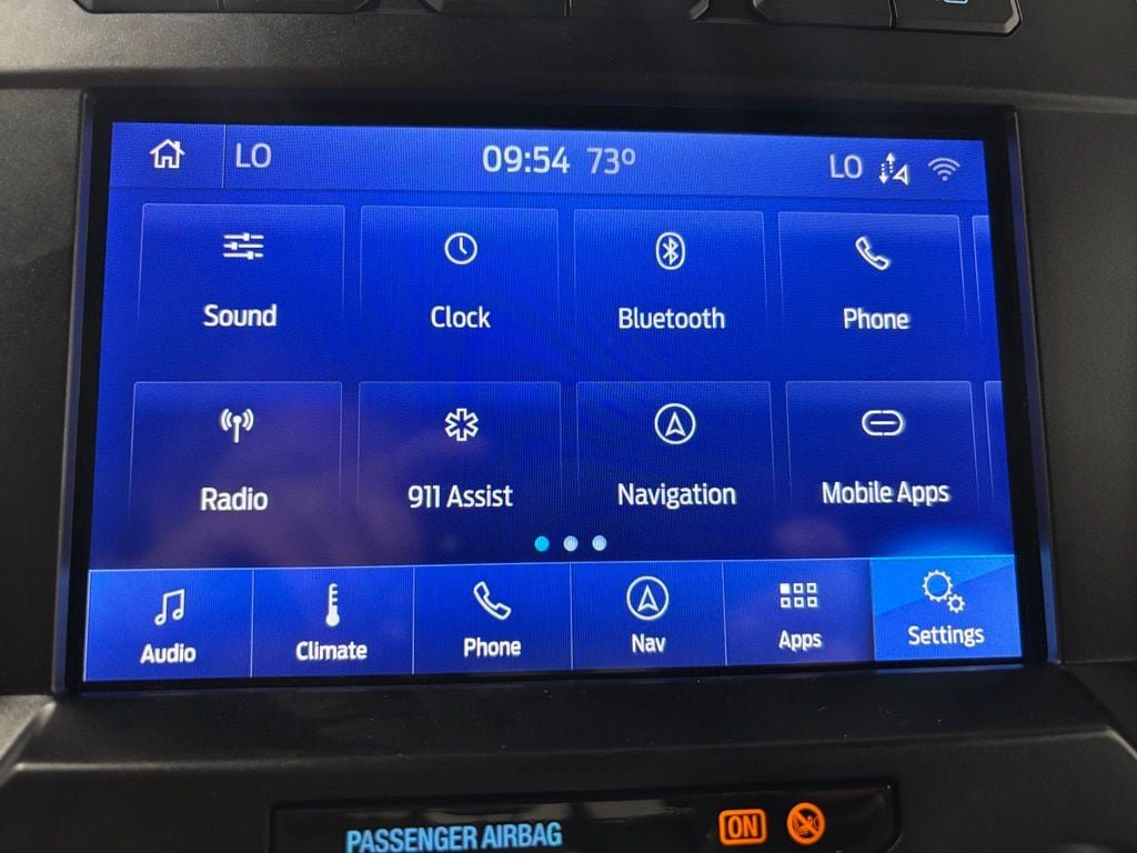 Used 2020 Ford F250 Platinum w/ Tremor Off-Road Package AWD/4WD image 29