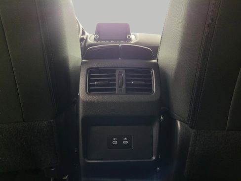 Used 2025 Nissan Rogue SV image 23