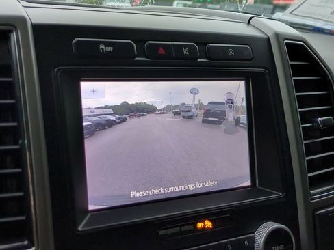 Used 2021 Ford Expedition XLT RWD image 21