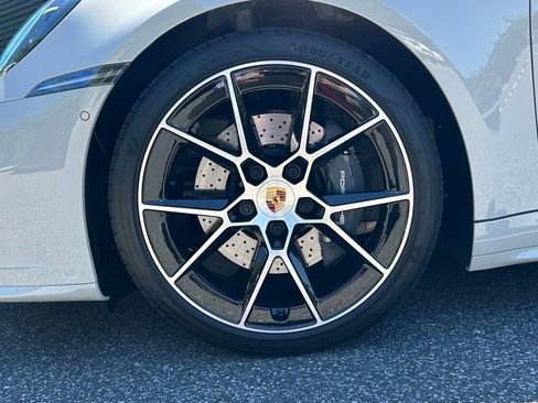 Certified 2025 Porsche 911 Carrera RWD image 14