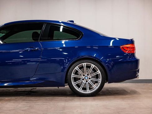 Used 2011 BMW M3 Coupe RWD image 19