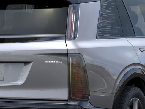 New 2026 Cadillac Vistiq Sport AWD/4WD image 36